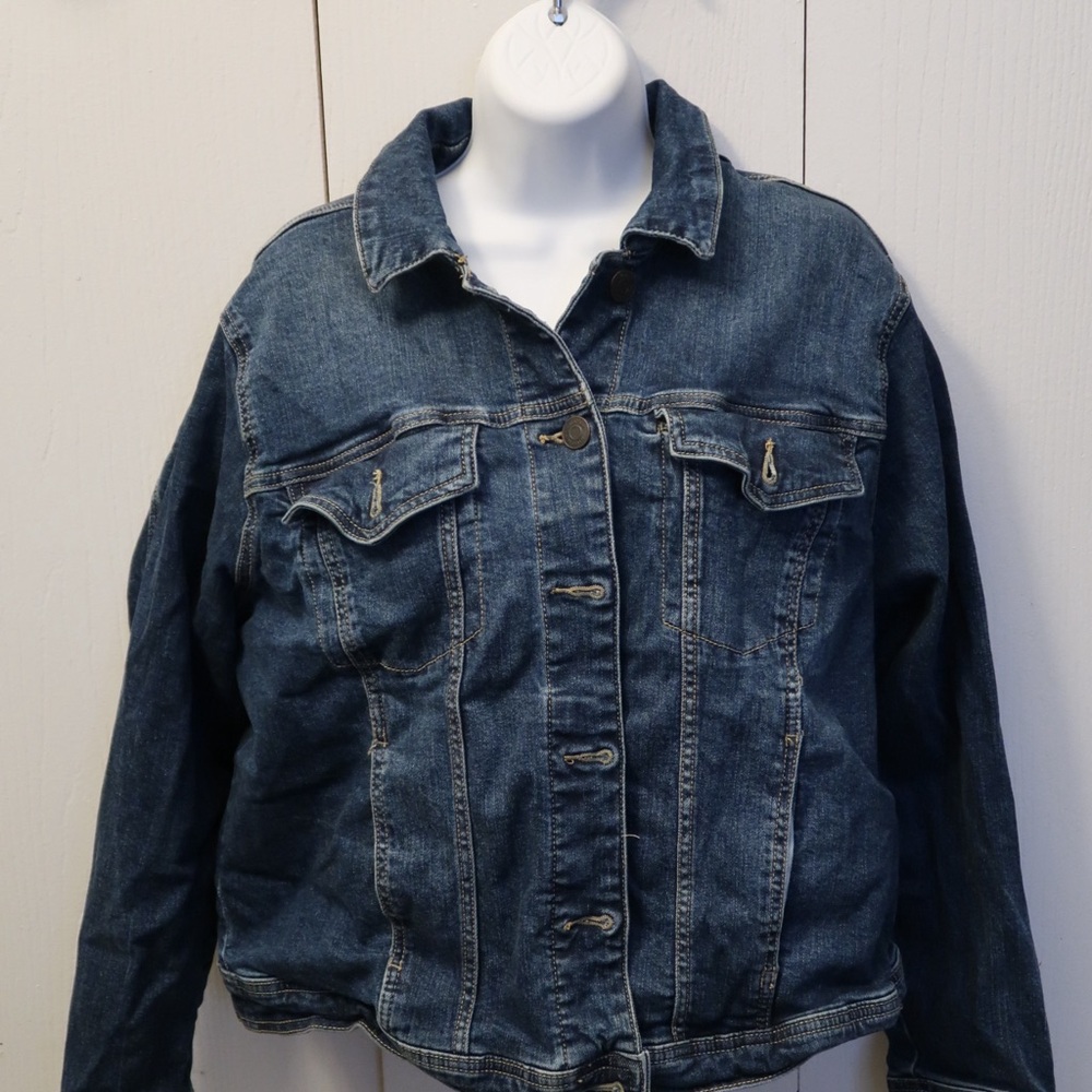 Terra & Sky Classic Blue Jean Jacket